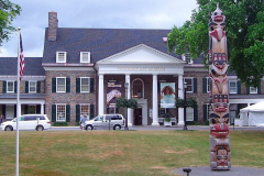 5-7в-Fenimore_Art_Museum_Cooperstown_crop