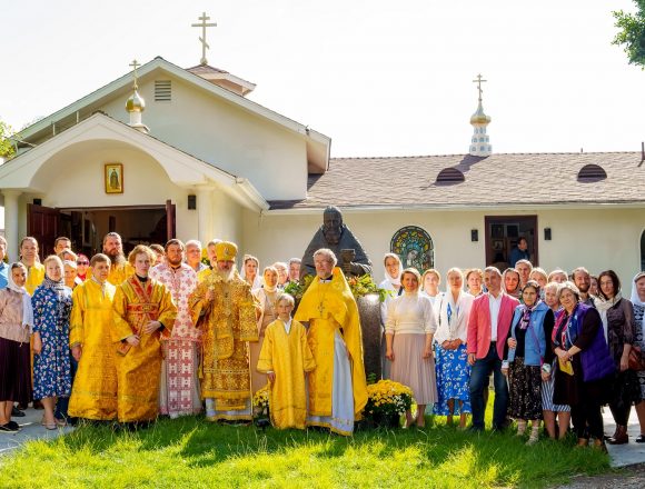 Престольный праздник в храме св. Иоанна Кронштадтского в Сан-Диего